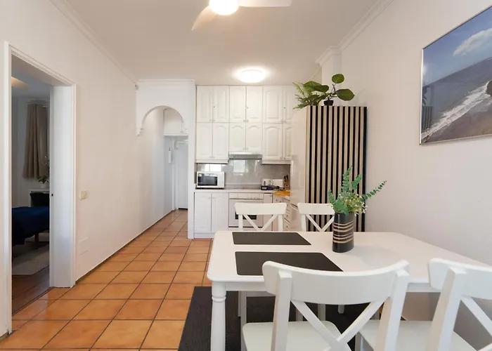 Parque Agaete Near *